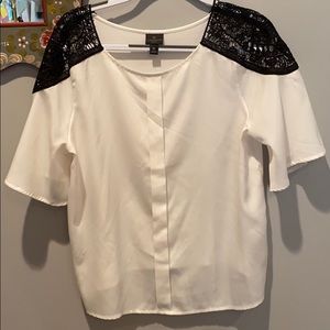 Ladies dress shirt